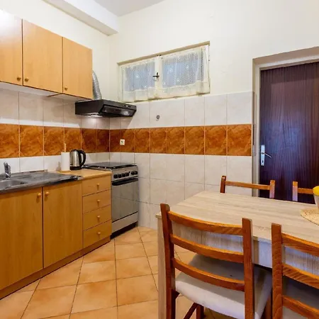 Ferienwohnung Fuer 4 Personen Ca 50 Qm In Crikvenica, Kvarner Bucht Und Umgebung - A87848 דירה